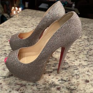 Christian Louboutin Pumps Sz.8